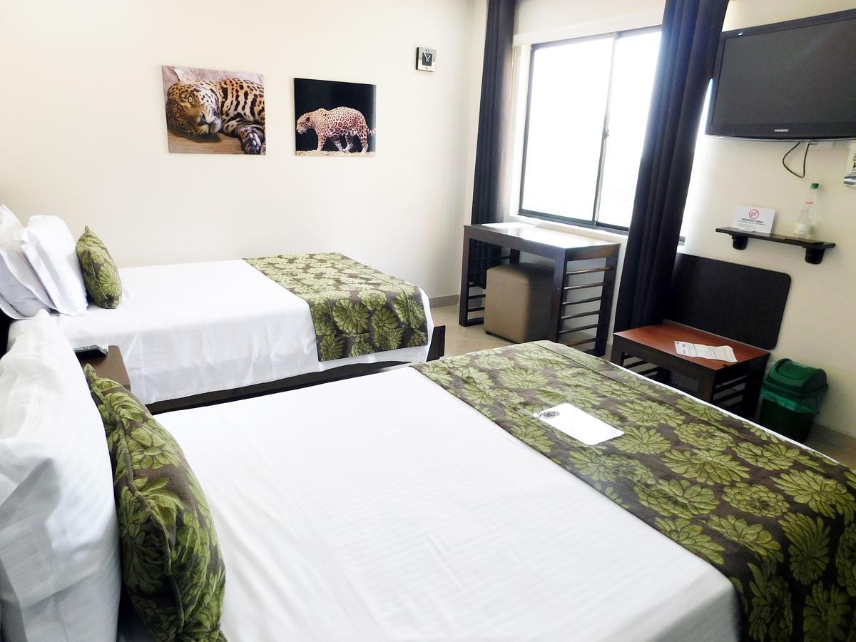 Hotel Poblado Boutique Express 메딜린 외부 사진