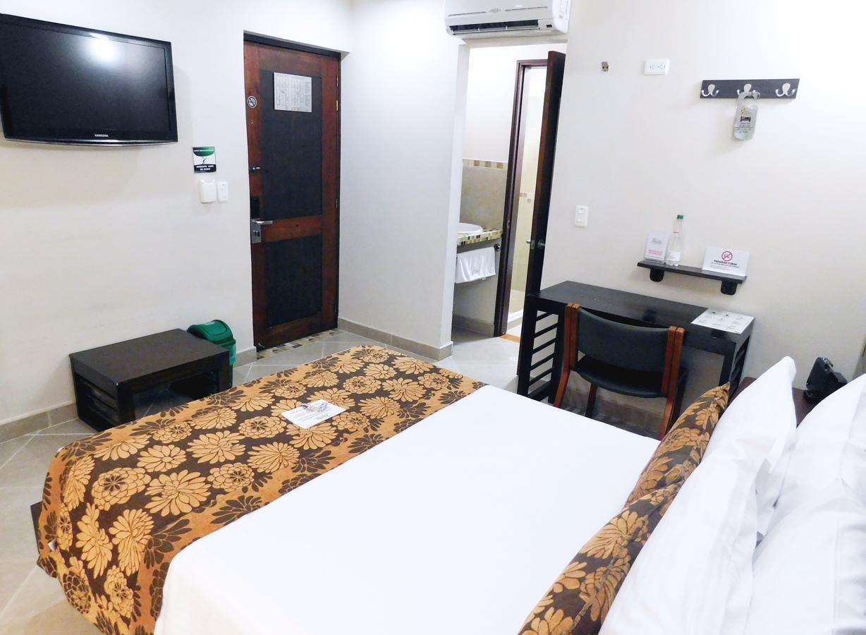 Hotel Poblado Boutique Express 메딜린 외부 사진
