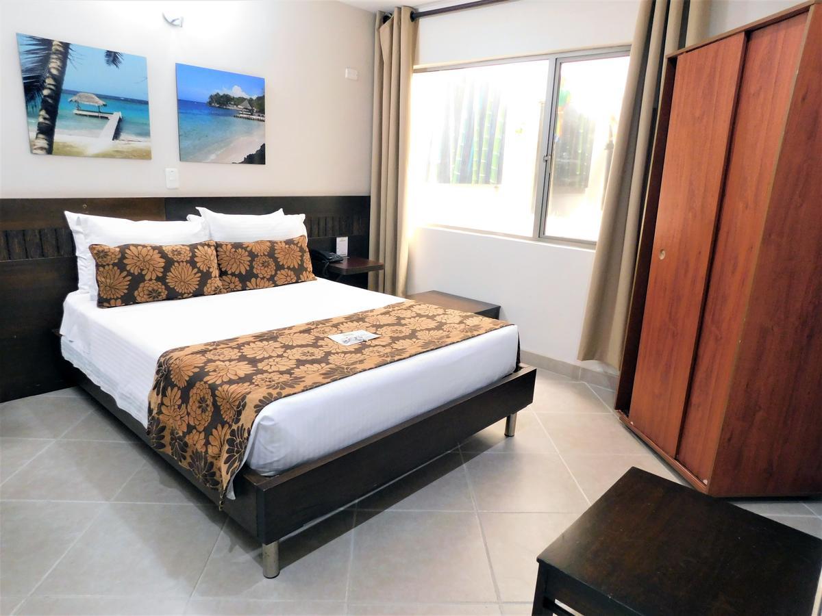Hotel Poblado Boutique Express 메딜린 외부 사진