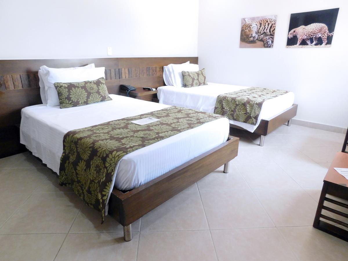 Hotel Poblado Boutique Express 메딜린 외부 사진
